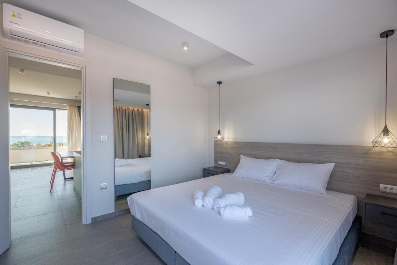 Sky-High 70Sqm Penthouse W. Stunning Views - 05 Apartment Chania  Exterior foto